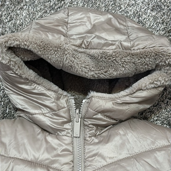 Abercrombie Kids girls Cozy reversible puffer - Picture 10 of 10